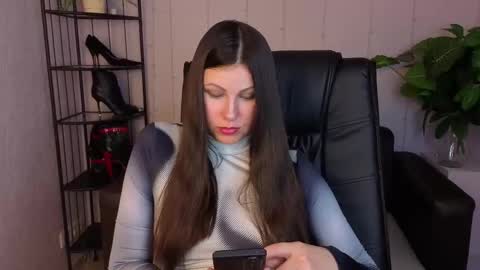 Dana Dom online show from March 26, 9:37 am