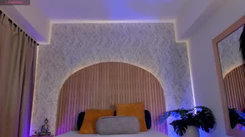 Dana online show from February 28, 8:21 pm