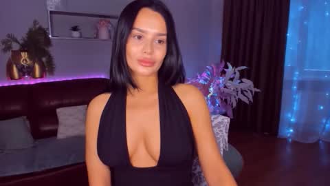 DanaMiers online show from March 6, 5:15 am