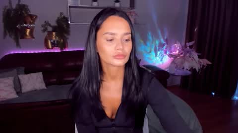 DanaMiers online show from June 2, 3:52 am