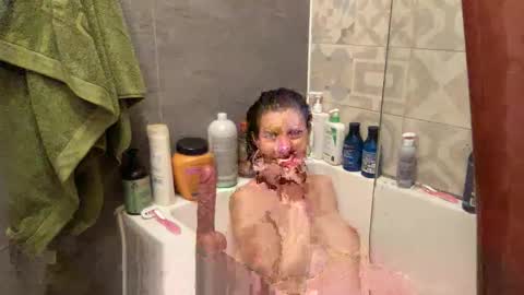 Snapshot of dancerbb chatting on February 27, 2:33 am DancerBB online show from February 27, 2:33 am