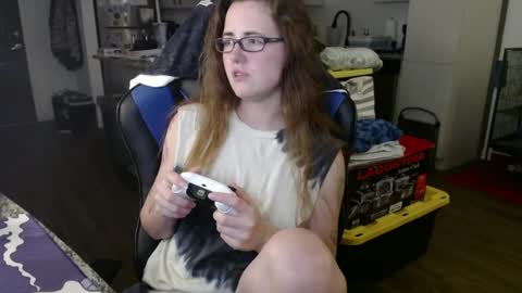 Snapshot of dancingcanadian chatting on March 1, 2:04 am DancingCanadian online show from March 1, 2:04 am