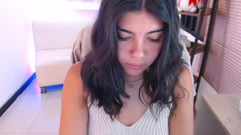 Veronica online show from May 19, 12:00 pm