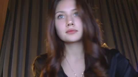 Snapshot of dangerous_softness chatting on May 19, 6:03 pm dangerous_softness online show from May 19, 6:03 pm