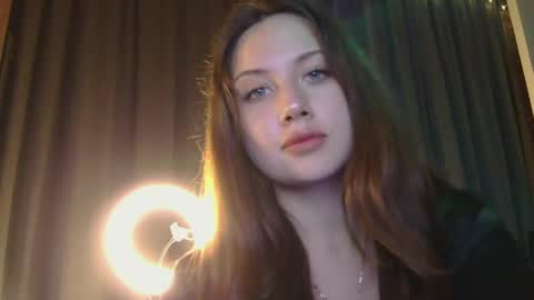 Snapshot of dangerous_softness chatting on May 27, 5:32 pm dangerous_softness online show from May 27, 5:32 pm