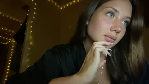Snapshot of dangerous_softness chatting on August 2, 6:06 pm dangerous_softness online show from August 2, 6:06 pm
