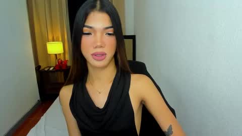Snapshot of dangerousteph chatting on May 23, 6:23 pm STEPHANIE online show from May 23, 6:23 pm