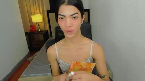 Snapshot of dangerousteph chatting on June 3, 8:58 pm STEPHANIE online show from June 3, 8:58 pm