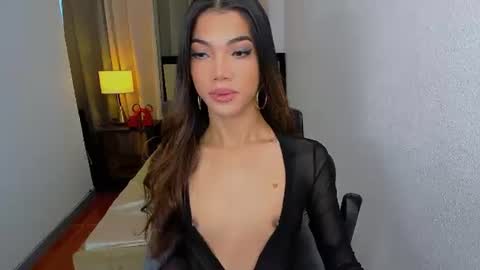 Snapshot of dangerousteph chatting on June 30, 10:11 pm STEPHANIE online show from June 30, 10:11 pm