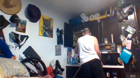 Dangelotysm online show from January 26, 4:30 pm