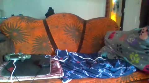 Snapshot of dani9821569006 chatting on April 14, 5:30 pm dani9821569006 online show from April 14, 5:30 pm