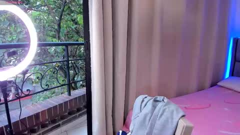 Dani  online show from November 16, 8:58 pm