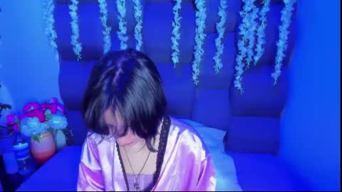 Snapshot of dani_dream chatting on May 7, 2:00 pm dani_dream online show from May 7, 2:00 pm