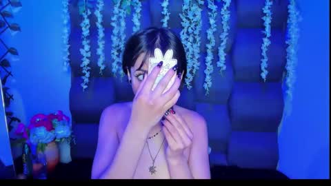 Snapshot of dani_dream chatting on May 14, 8:04 pm dani_dream online show from May 14, 8:04 pm