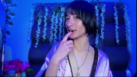 Snapshot of dani_dream chatting on May 26, 2:02 pm dani_dream online show from May 26, 2:02 pm