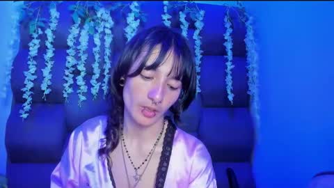 Snapshot of dani_dream chatting on May 28, 3:09 pm dani_dream online show from May 28, 3:09 pm