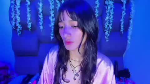 Snapshot of dani_dream chatting on July 3, 4:57 pm dani_dream online show from July 3, 4:57 pm
