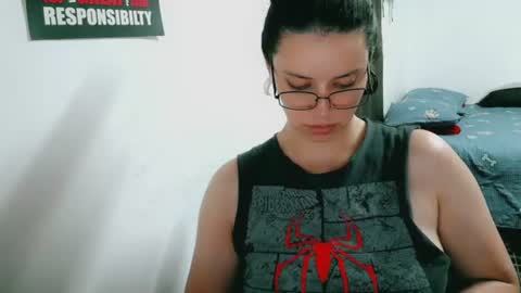 dani y jocelyn online show from July 13, 12:35 am