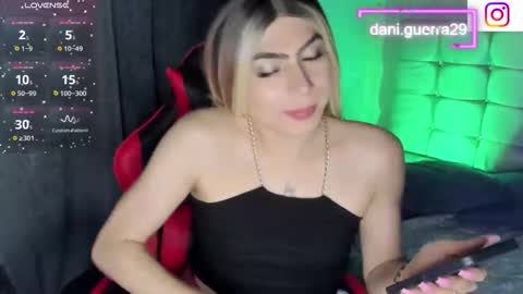 dani online show from May 8, 8:08 am