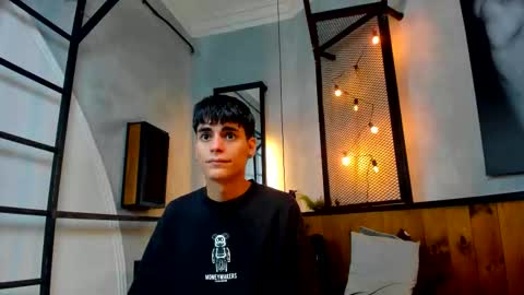 dani_mc online show from December 3, 11:41 am