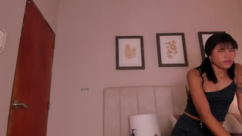 Hi I am Dani online show from May 25, 11:38 am