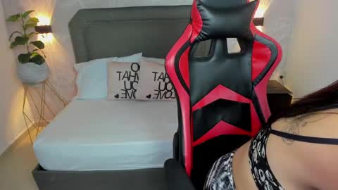 Dania online show from December 14, 6:41 pm