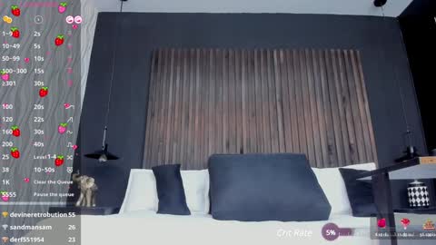 Snapshot of dania_moore_ chatting on February 8, 8:21 pm JANE online show from February 8, 8:21 pm