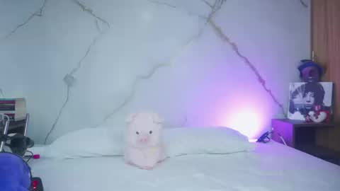 DANI independent model IG online show from March 20, 5:07 pm