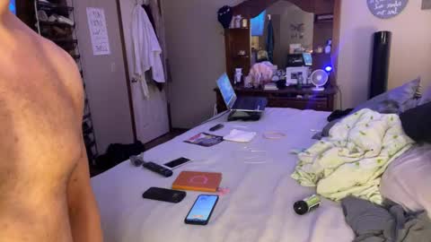 Snapshot of danidragon69 chatting on December 14, 8:45 am Dani Dragon online show from December 14, 8:45 am