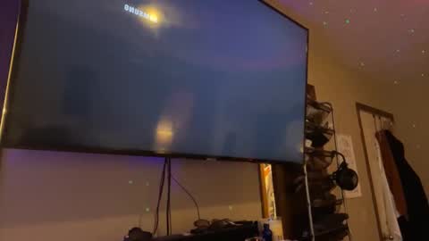 Snapshot of danidragon69 chatting on December 20, 2:27 pm Dani Dragon online show from December 20, 2:27 pm