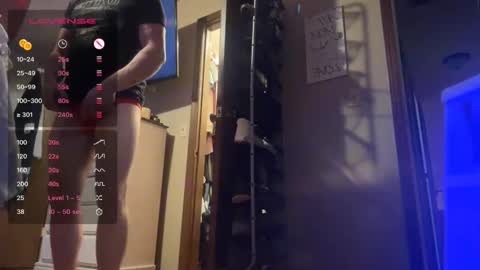 Snapshot of danidragon69 chatting on January 24, 7:19 am Dani Dragon online show from January 24, 7:19 am