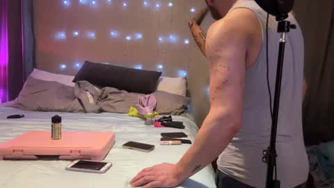 Snapshot of danidragon69 chatting on March 9, 8:40 am Dani Dragon online show from March 9, 8:40 am