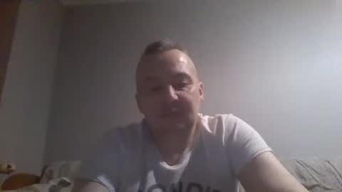 Snapshot of daniel0028 chatting on December 7, 2:57 pm dan online show from December 7, 2:57 pm