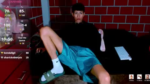daniel_deluxx online show from July 23, 10:08 pm