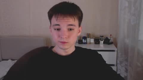 Snapshot of daniel_isaak chatting on April 27, 9:13 pm Daniel Jerry online show from April 27, 9:13 pm