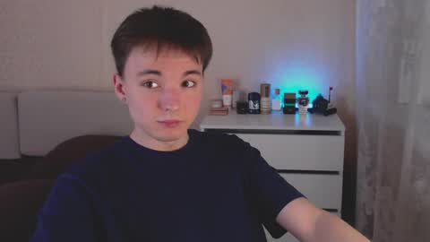 Snapshot of daniel_isaak chatting on May 8, 6:57 pm Daniel Jerry online show from May 8, 6:57 pm