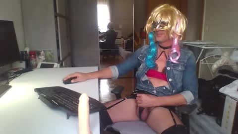 Snapshot of daniela69i chatting on January 8, 12:15 pm newcumer online show from January 8, 12:15 pm