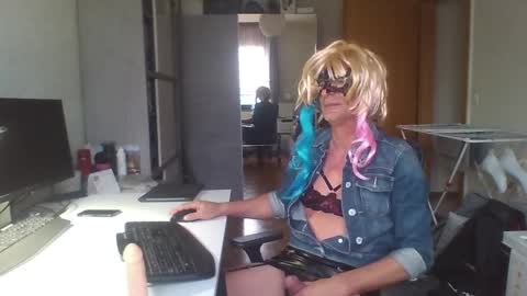 Snapshot of daniela69i chatting on February 13, 7:35 am newcumer online show from February 13, 7:35 am