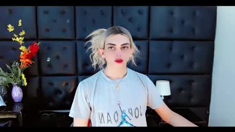 daniela_pink_ online show from February 28, 10:00 pm