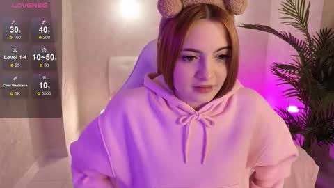 Daniela online show from November 7, 9:09 am