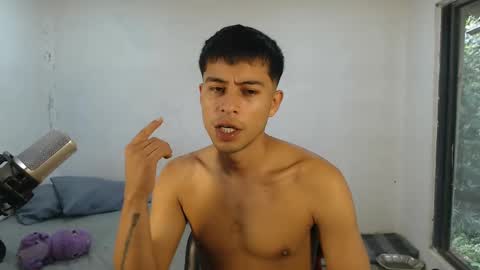 danielitopapii online show from November 5, 1:55 pm