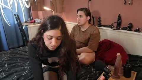 Sonya and  Tom online show from May 20, 2:45 pm