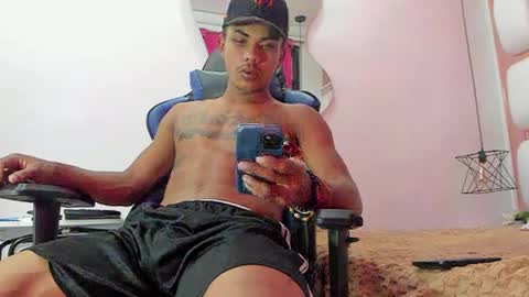 JUAN online show from October 1, 9:10 pm