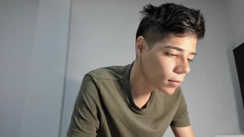 danielsanta188 online show from February 24, 3:43 pm