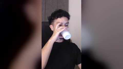 Daniel Santos online show from May 5, 12:51 am