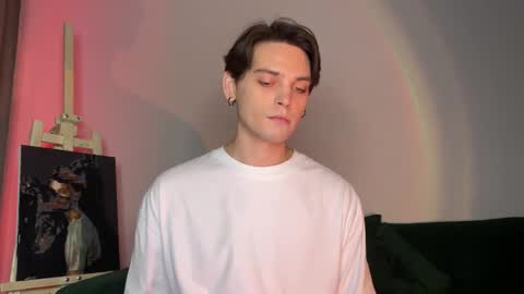 danieltuckerr online show from November 29, 10:35 pm