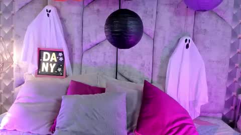 DaniiBelluci  online show from October 30, 3:41 am