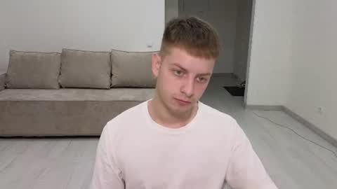 Snapshot of danila_trezzini chatting on June 15, 8:44 pm danila online show from June 15, 8:44 pm