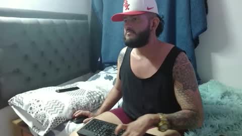 daniloh_xxx online show from February 14, 3:20 pm