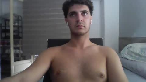 Snapshot of danimorbo222 chatting on July 8, 5:28 pm danimorbo222 online show from July 8, 5:28 pm